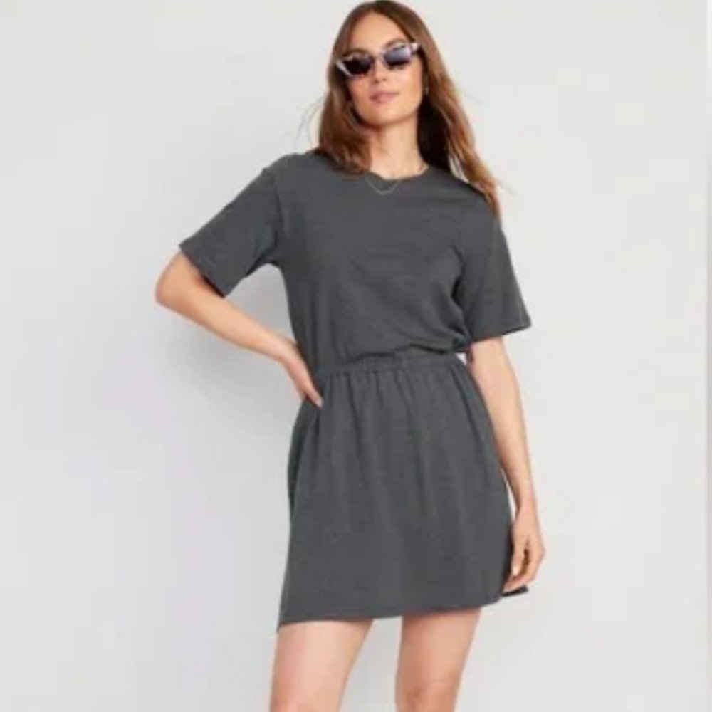 NWT Old Navy Grey Short Sleeve Dress - Picture 1 of 4